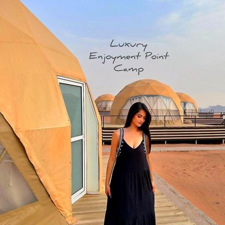 Luxury Enjoyment Point Bubbles Camp Bed and Breakfast Wadi Rum Buitenkant foto