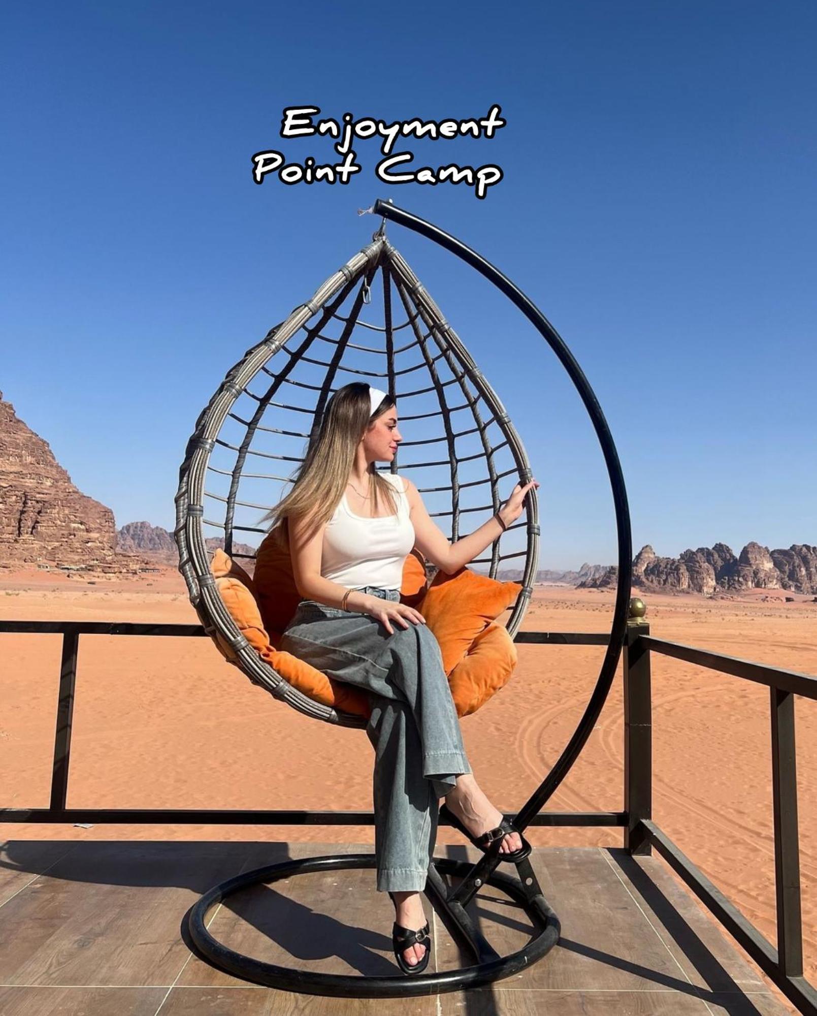 Luxury Enjoyment Point Bubbles Camp Bed and Breakfast Wadi Rum Buitenkant foto