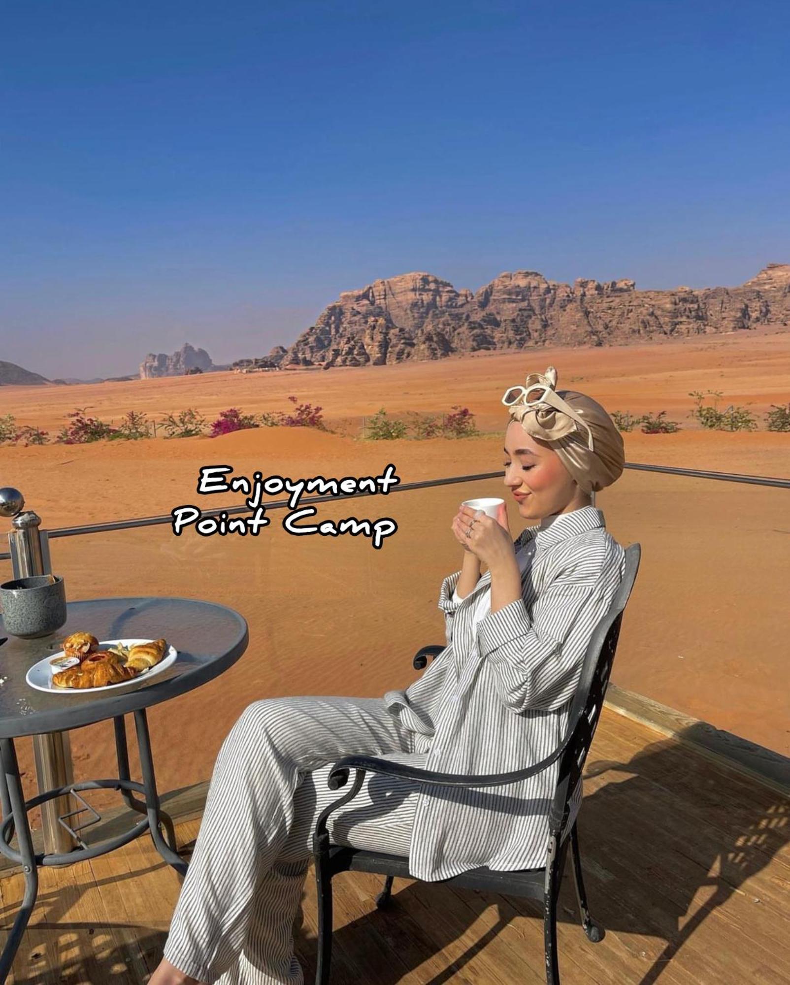 Luxury Enjoyment Point Bubbles Camp Bed and Breakfast Wadi Rum Buitenkant foto