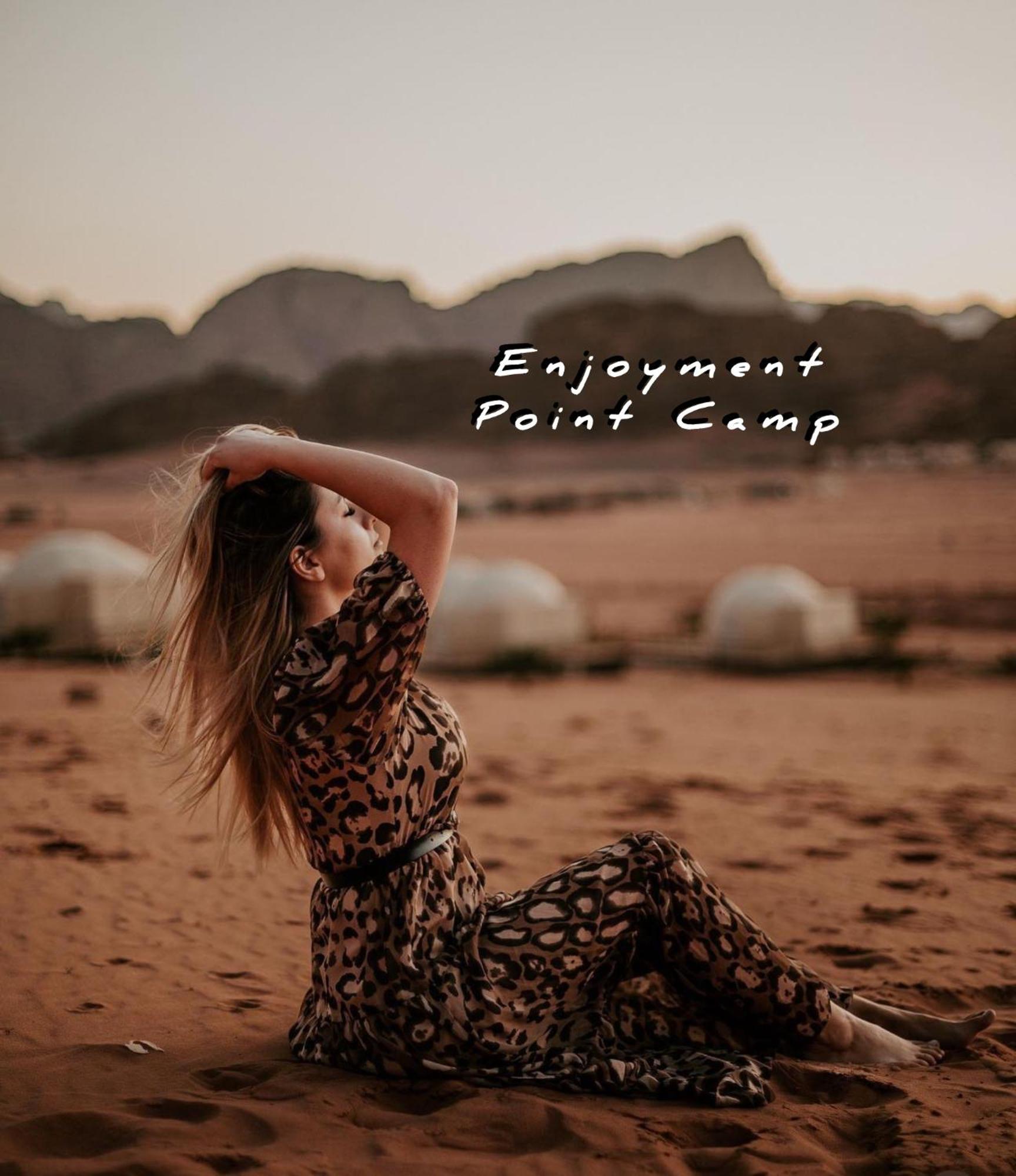 Luxury Enjoyment Point Bubbles Camp Bed and Breakfast Wadi Rum Buitenkant foto