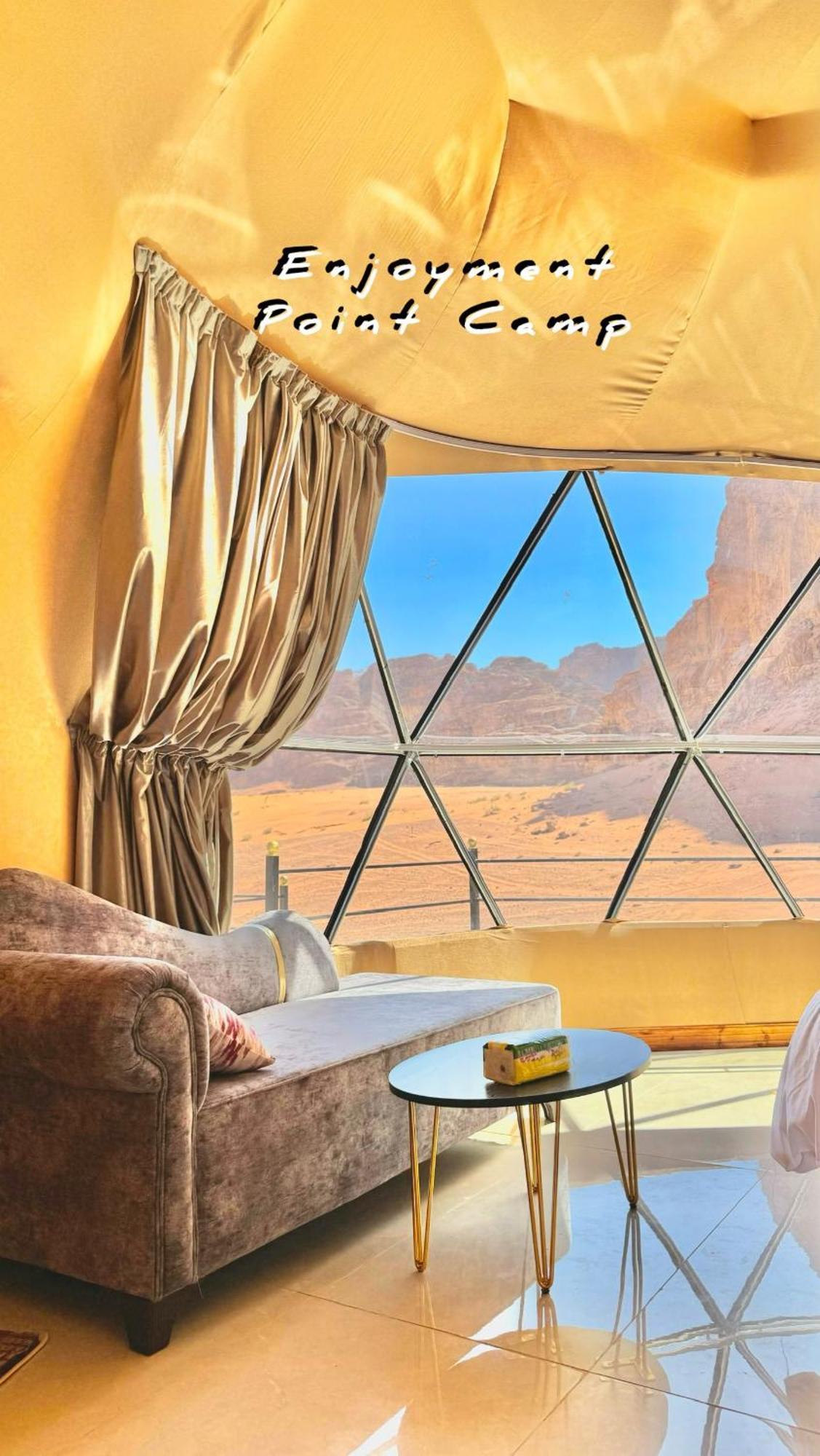 Luxury Enjoyment Point Bubbles Camp Bed and Breakfast Wadi Rum Buitenkant foto