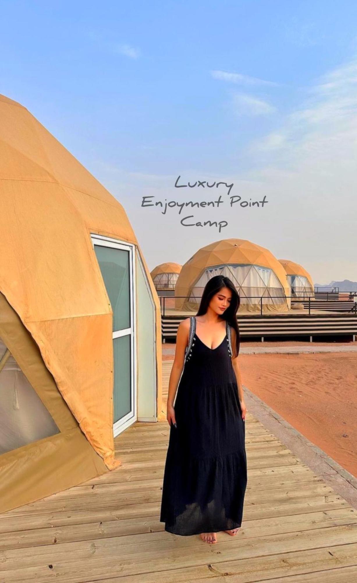 Luxury Enjoyment Point Bubbles Camp Bed and Breakfast Wadi Rum Buitenkant foto